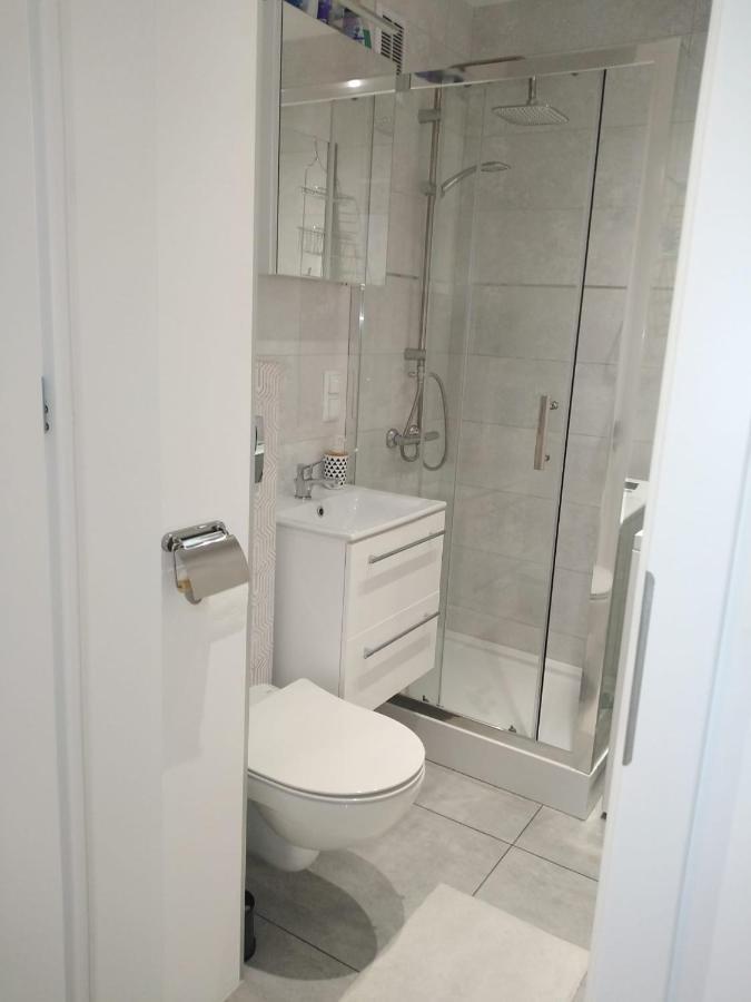 グダニスクBrzezno Apartamentアパートメント エクステリア 写真